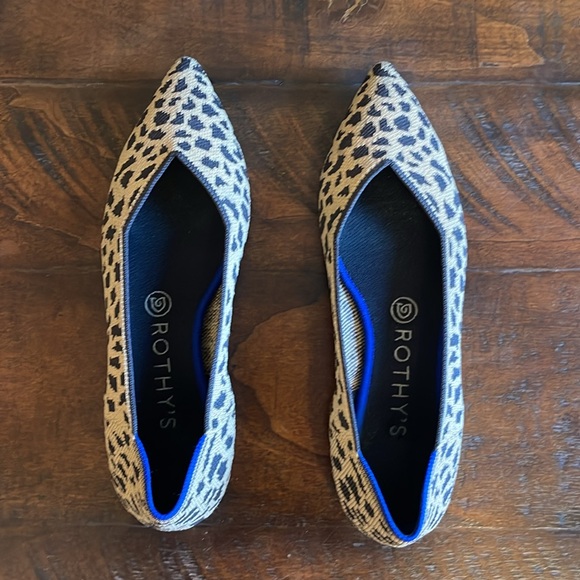 Rothy’s The Point Leopard Pointed Flats Size 8.5 - Picture 3 of 10